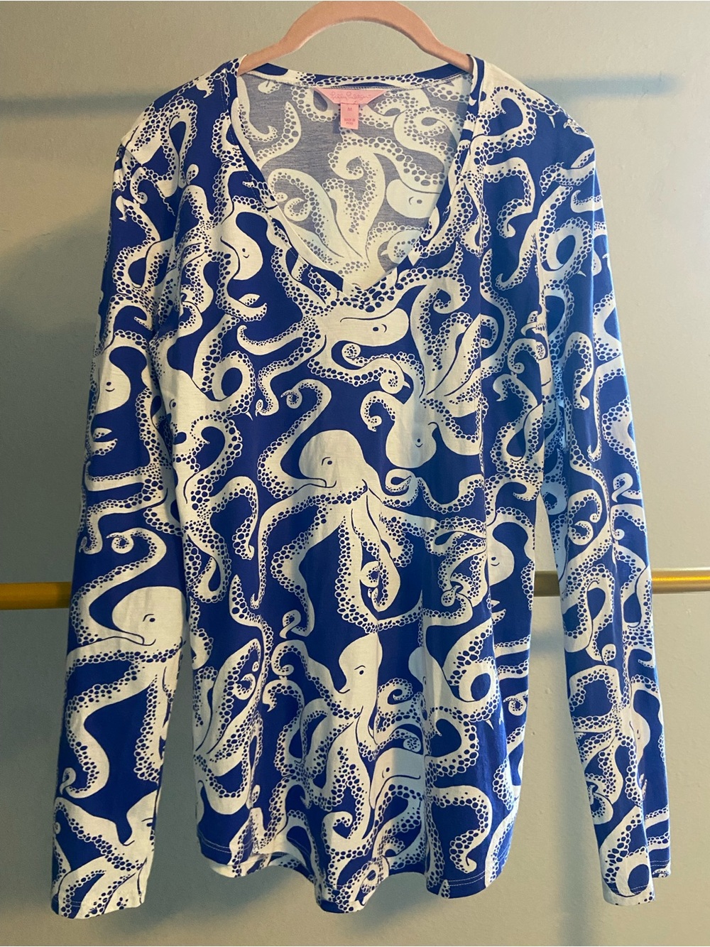 Lilly Pulitzer Blue & White Octopus V-Neck Shirt